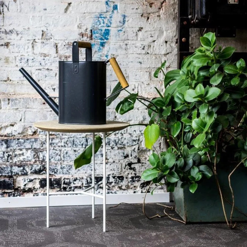 트리베카 사이드 테이블, oak soap-treated rustic, white legs, ø47 cm Mavis