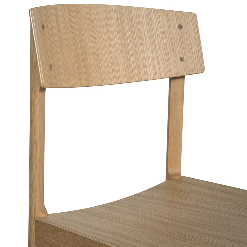 레드 체어, White pigmented matte lacquered oak Mavis