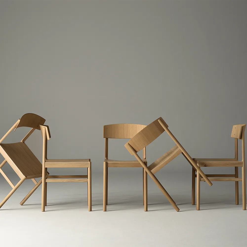 레드 체어, White pigmented matte lacquered oak Mavis