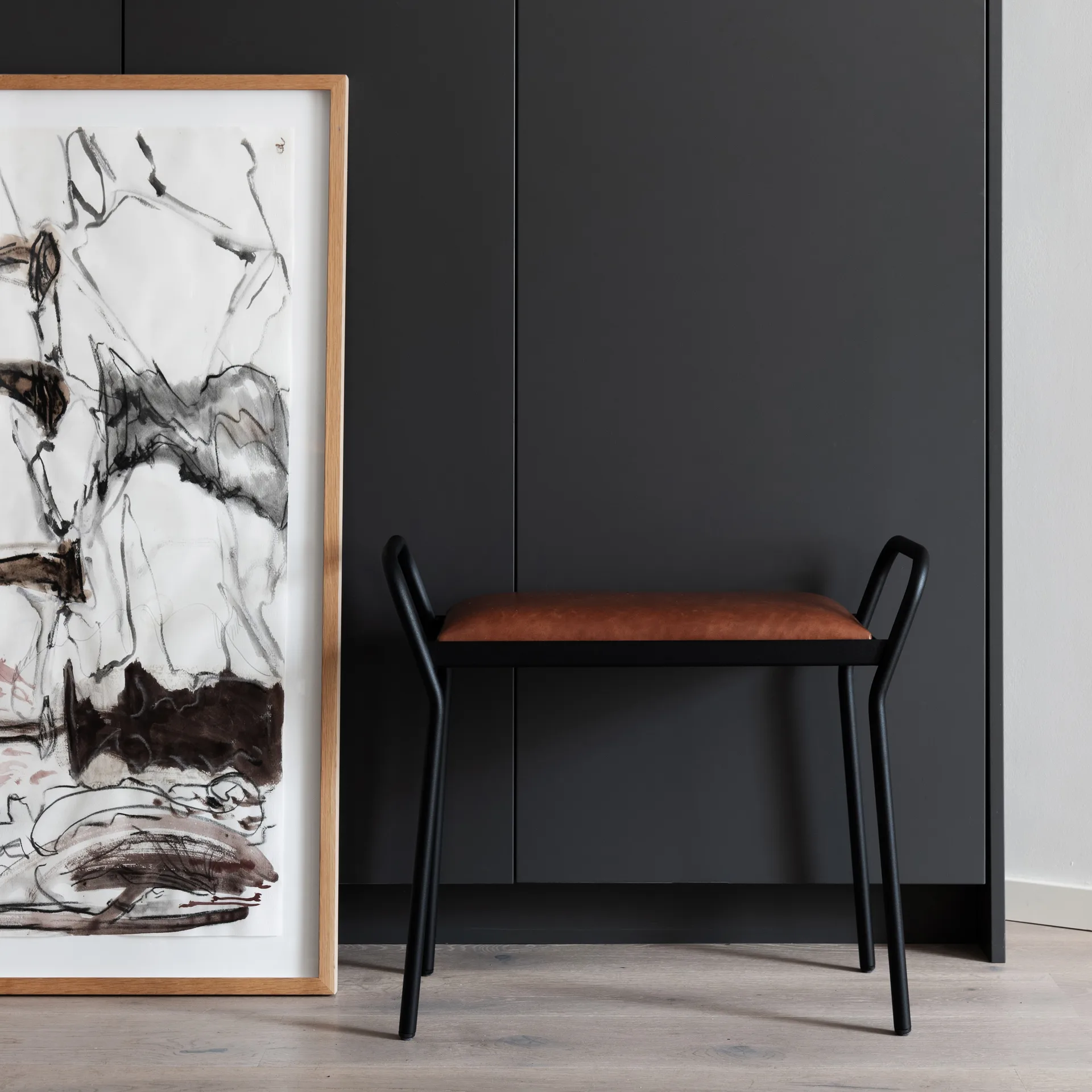 애니원 Anyone 스툴, Black-vintage cognac Maze | 메이즈