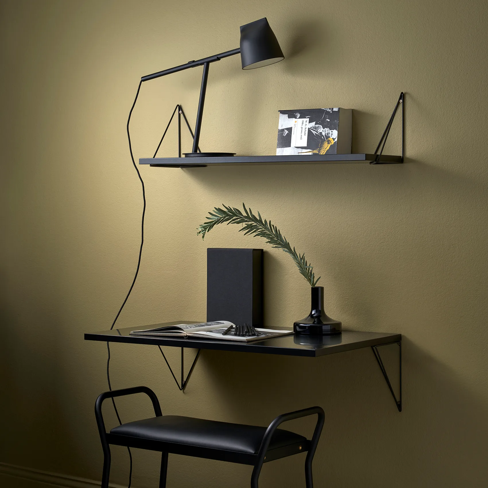 피타고라스 테이블탑, Black Maze | 메이즈