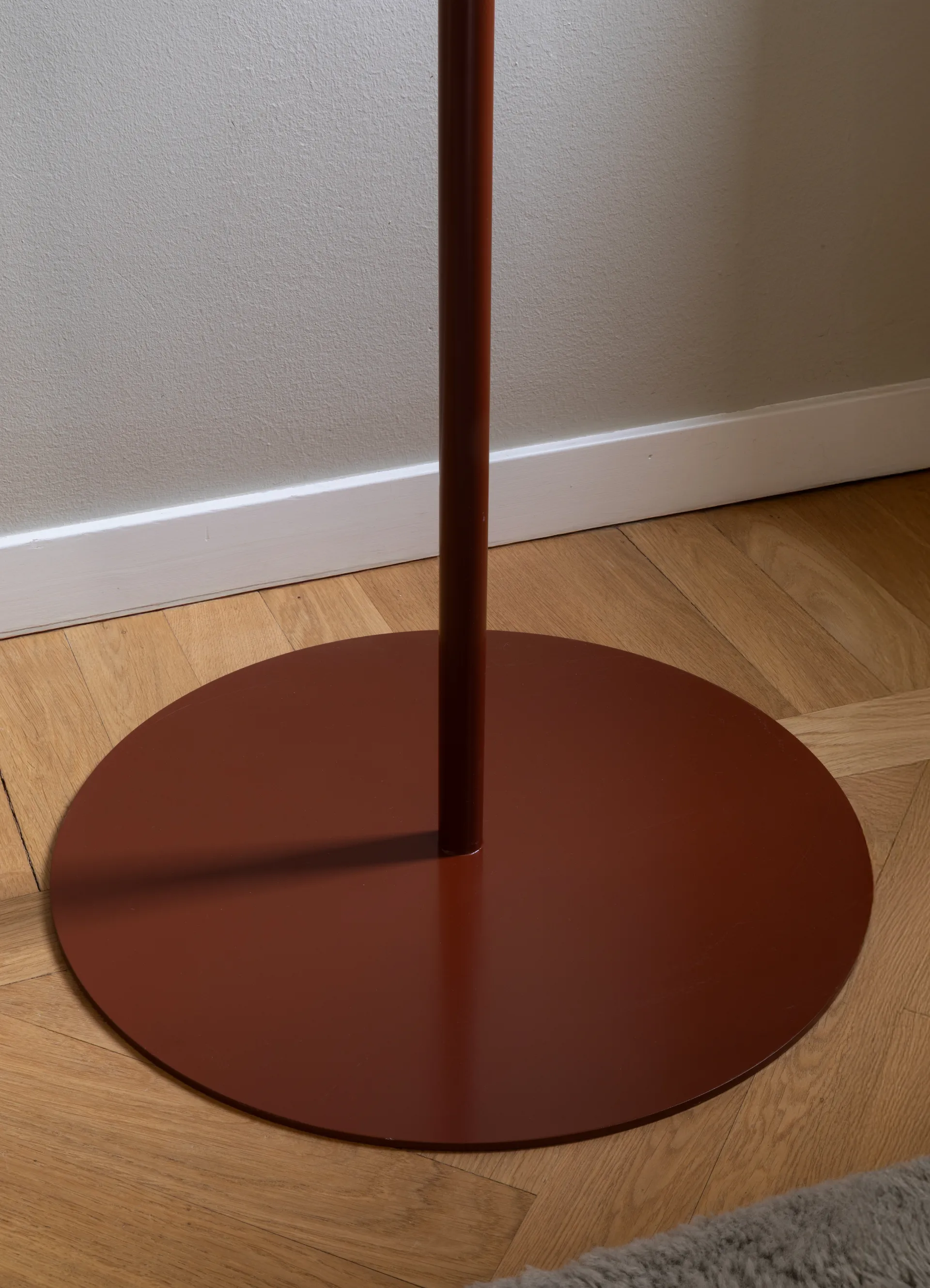 빌 플로어 옷 행거, Cinnamon Maze | 메이즈