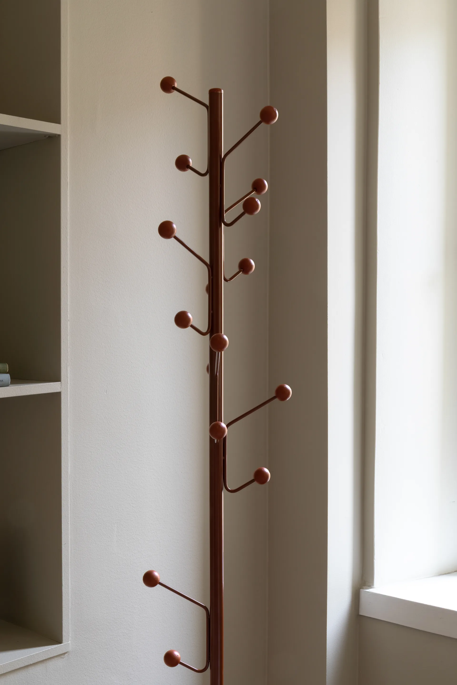 빌 플로어 옷 행거, Cinnamon Maze | 메이즈