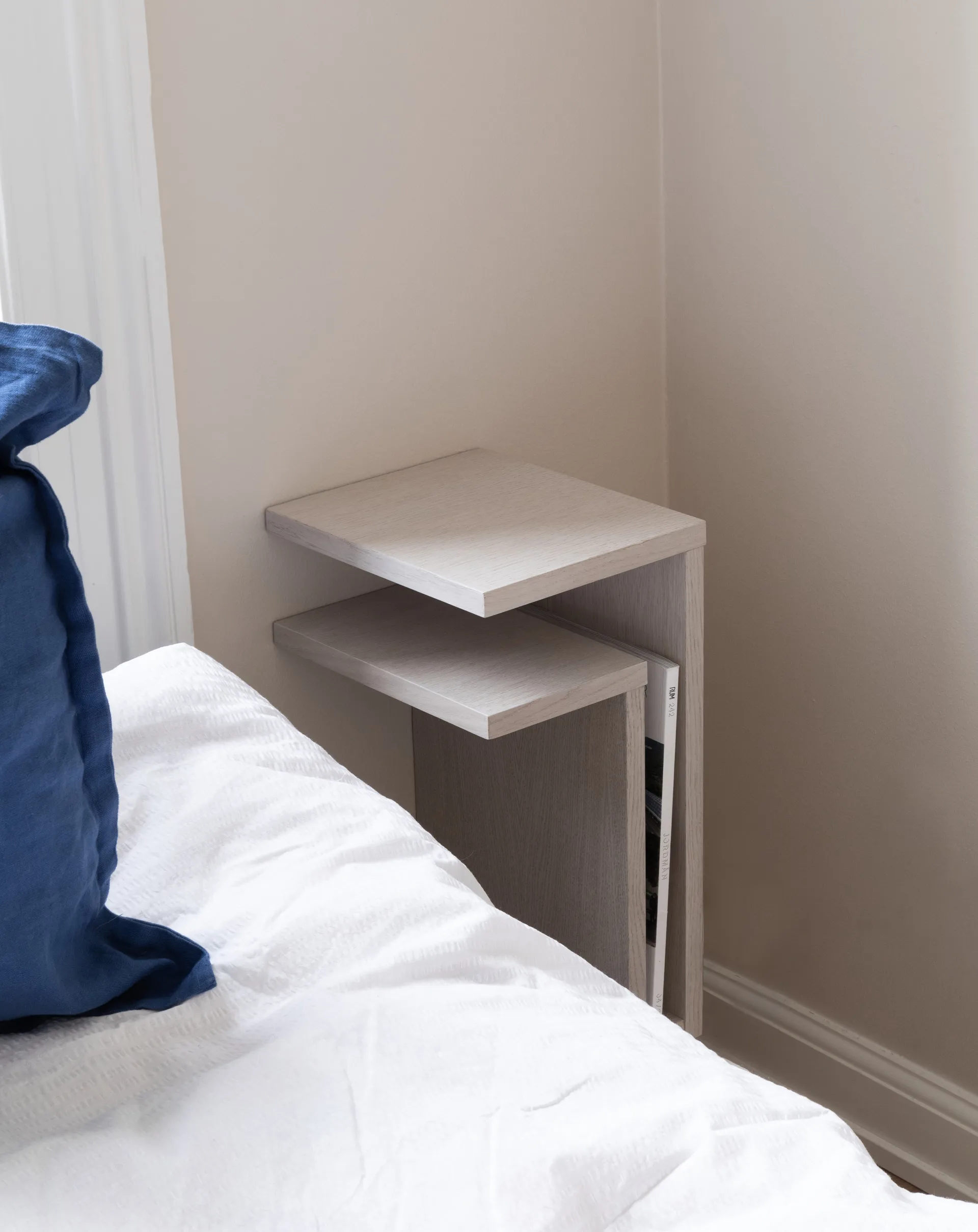 F-shelf vägghylla white oak höger + vänster 2 delar,  Maze