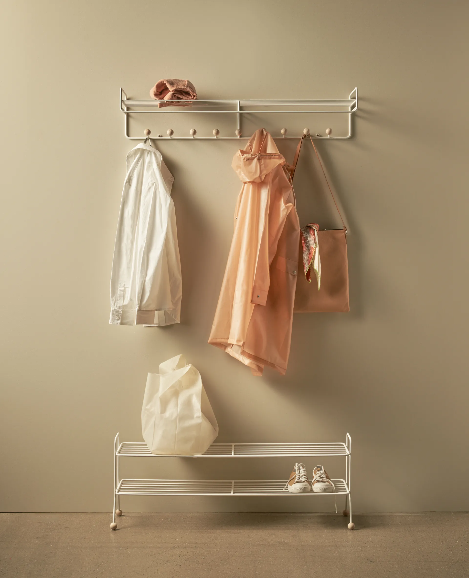 빌 모자 선반 L, White Maze | 메이즈