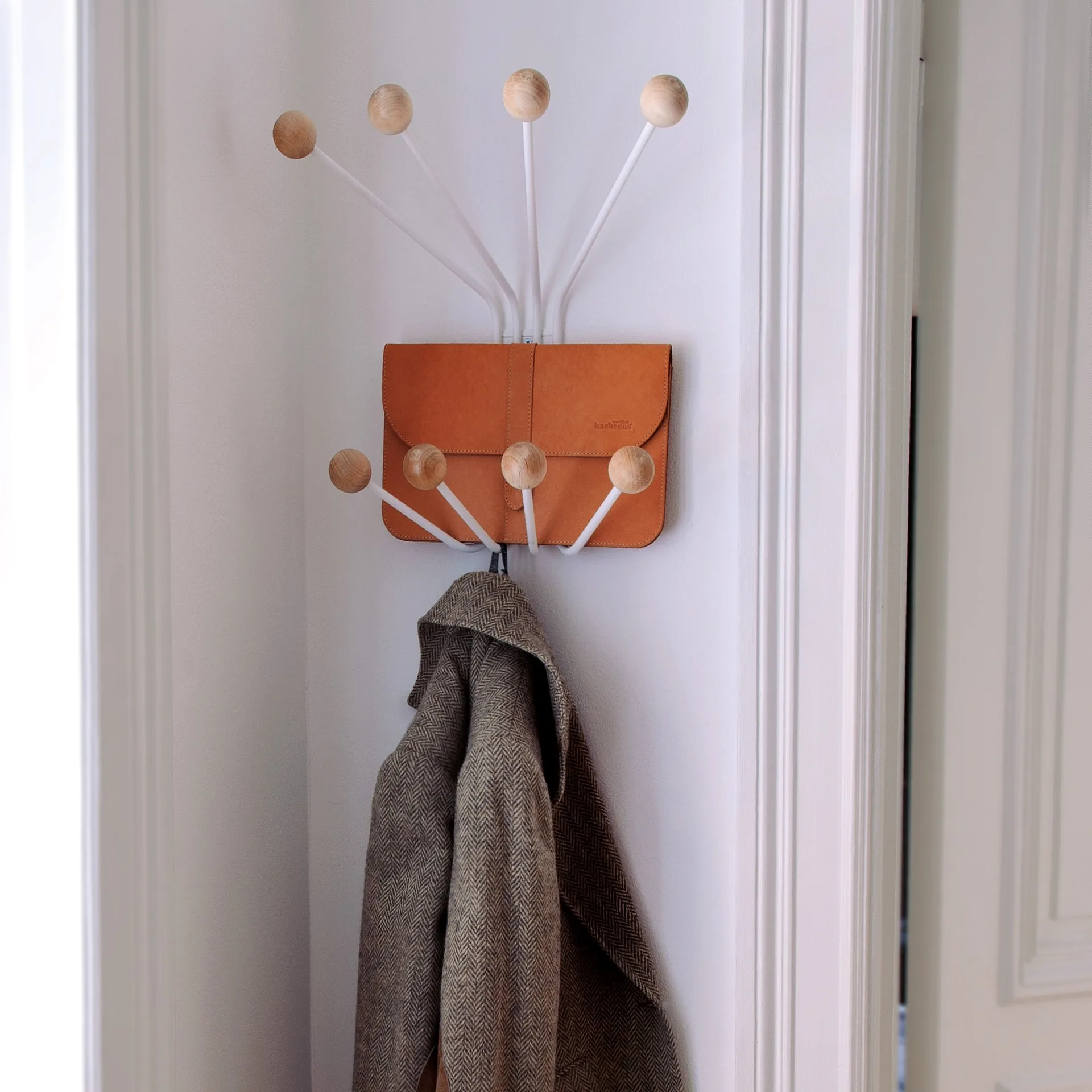 빌 행거 S, white Maze | 메이즈