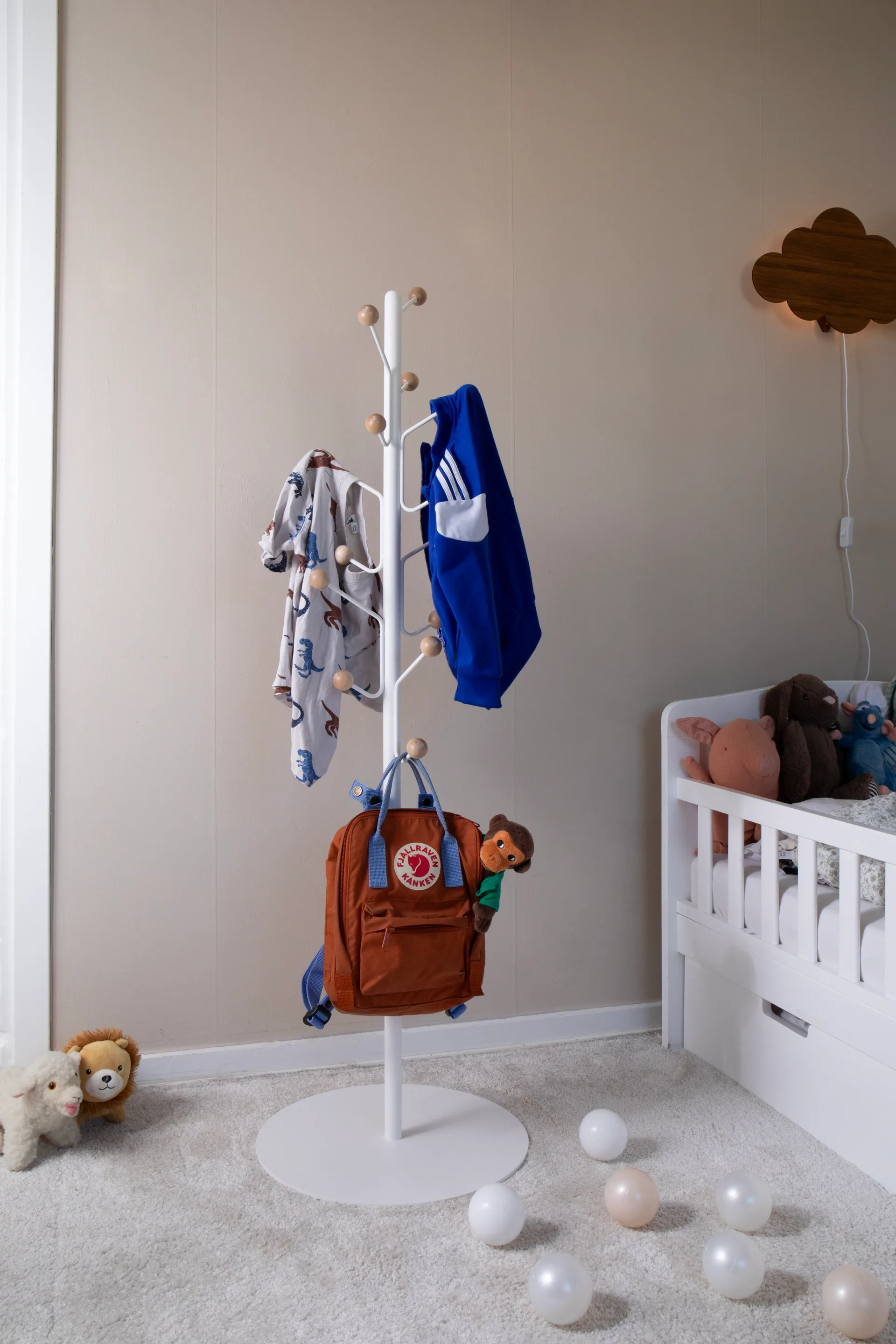 빌 플로어 주니어 코트 랙, White Maze | 메이즈