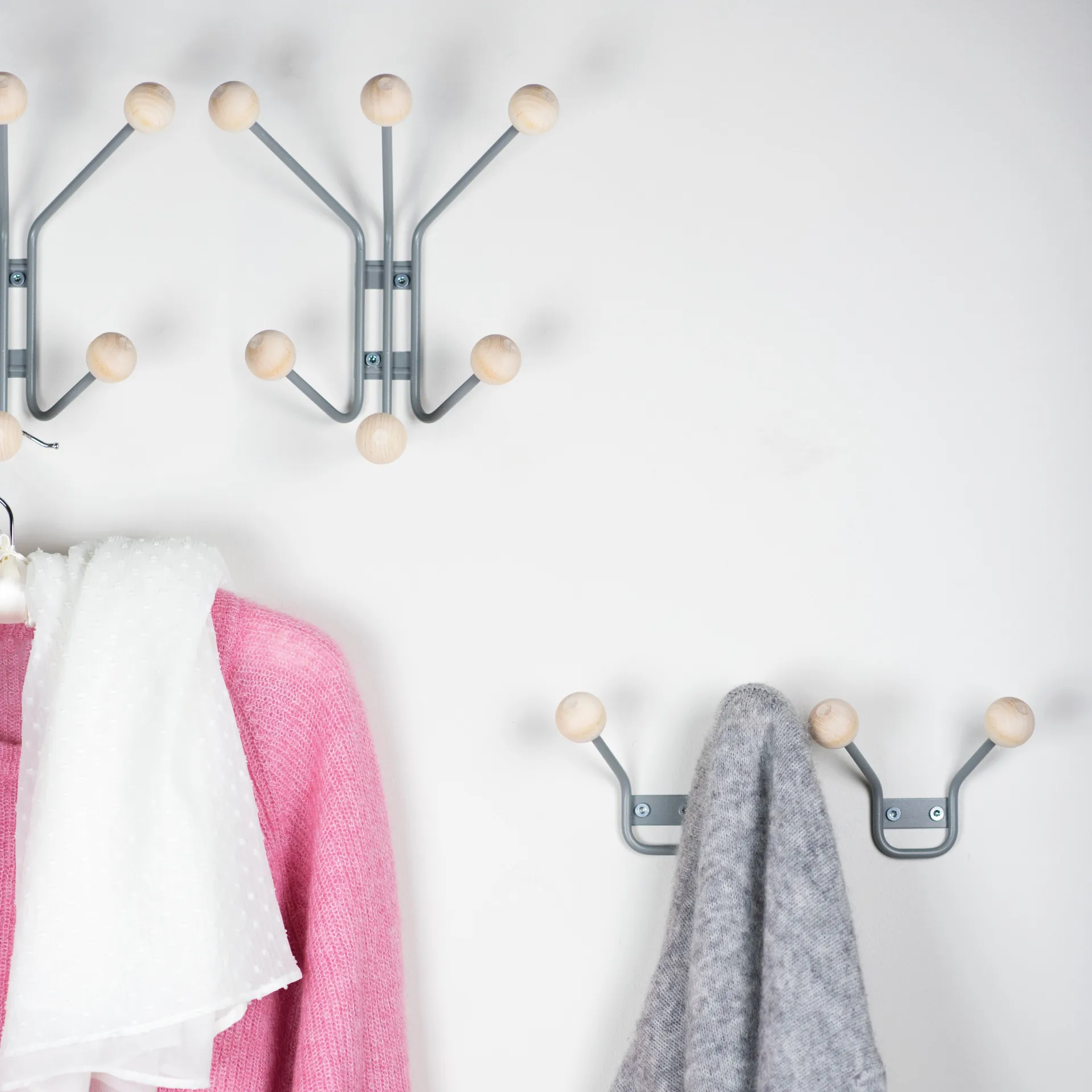 빌 XXS 행거, grey Maze | 메이즈