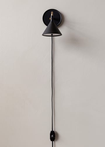 캐스트 스콘스 벽 램프 - Black - MENU | 메누
