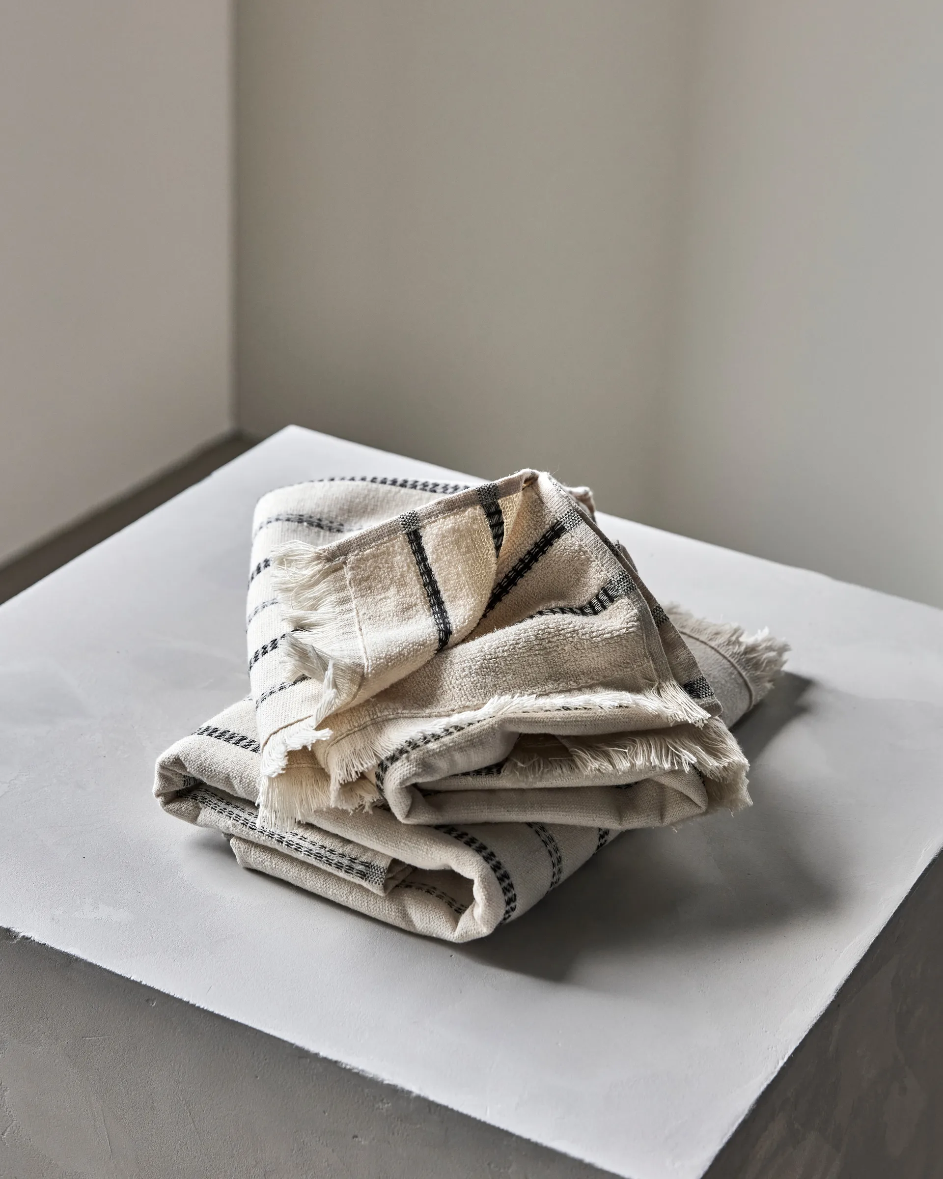 트루 타월 2개 세트, Off-White-black, 50x100 cm Meraki | 메라키