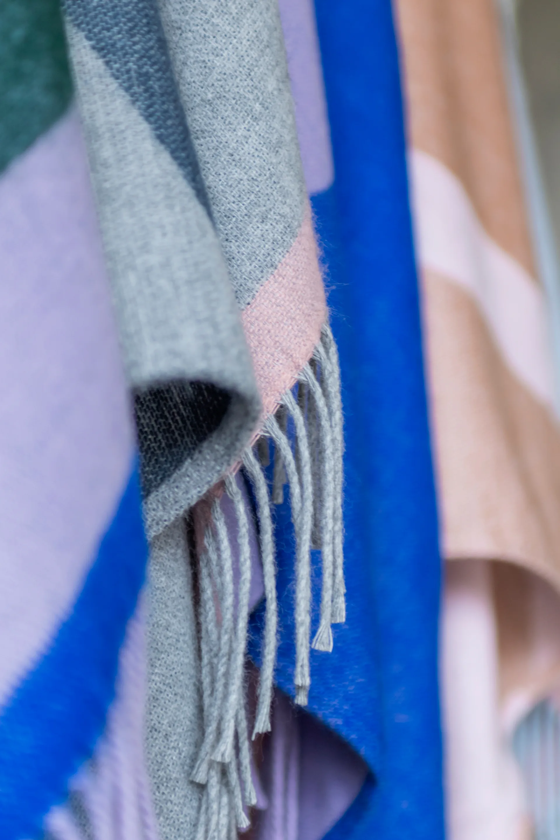 갤러리 스로우 125x170 cm, Light grey Mette Ditmer | 매트 딧메르