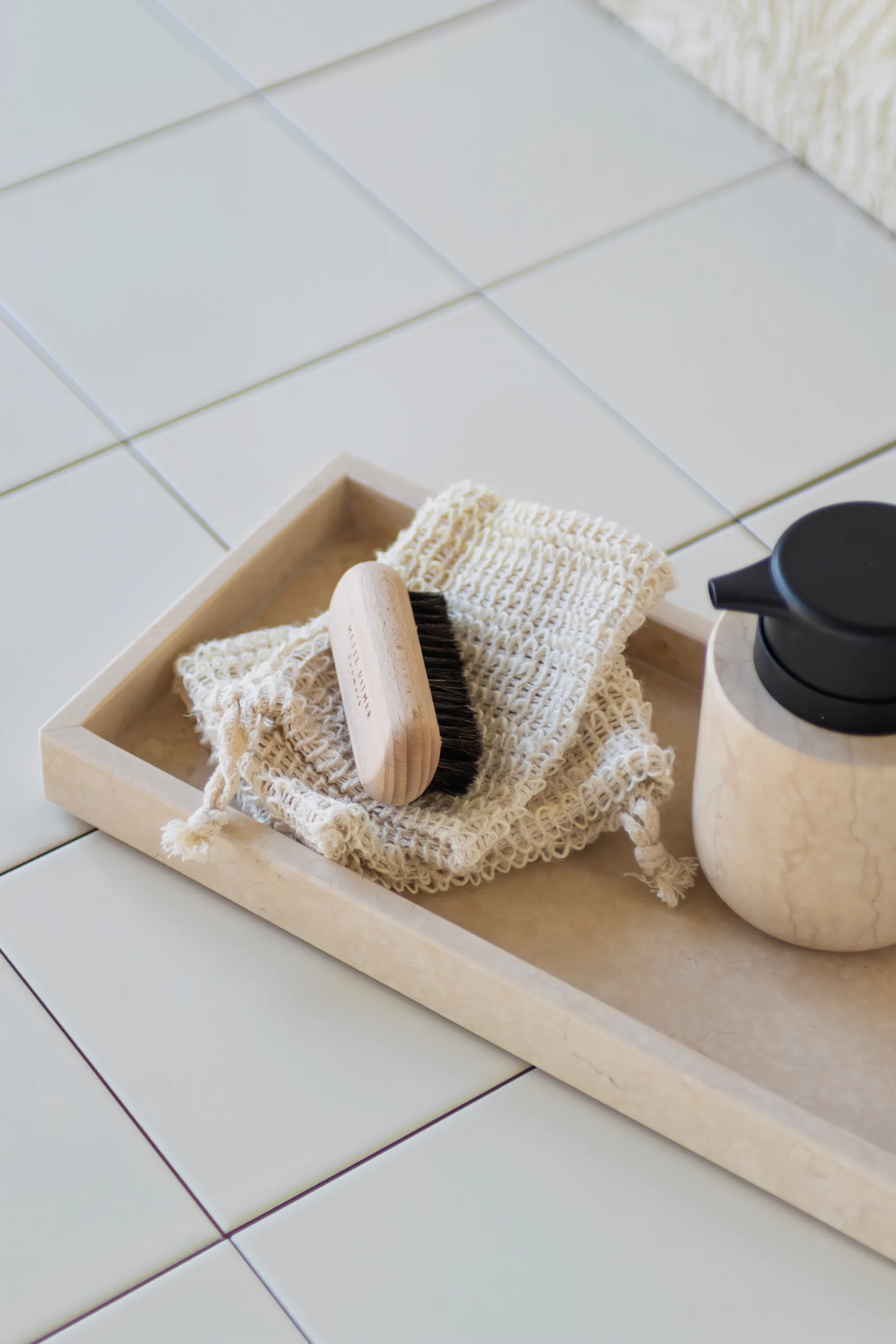 마블 장식 트레이 16x31 cm, Sand Mette Ditmer | 매트 딧메르