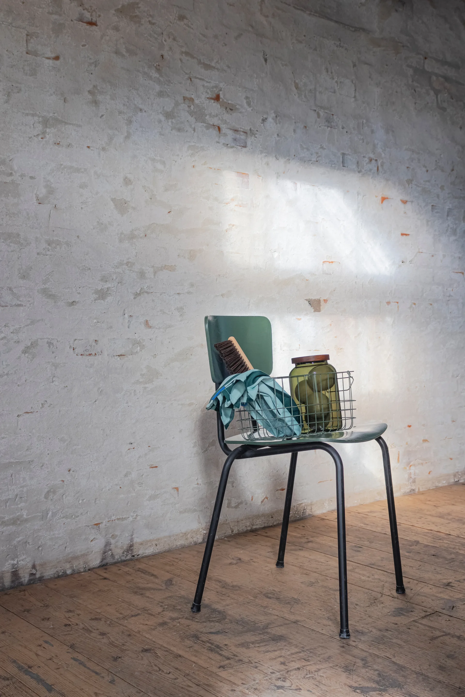 루나 자 뚜껑 포함 대형 20 cm, Dark forest Mette Ditmer | 매트 딧메르