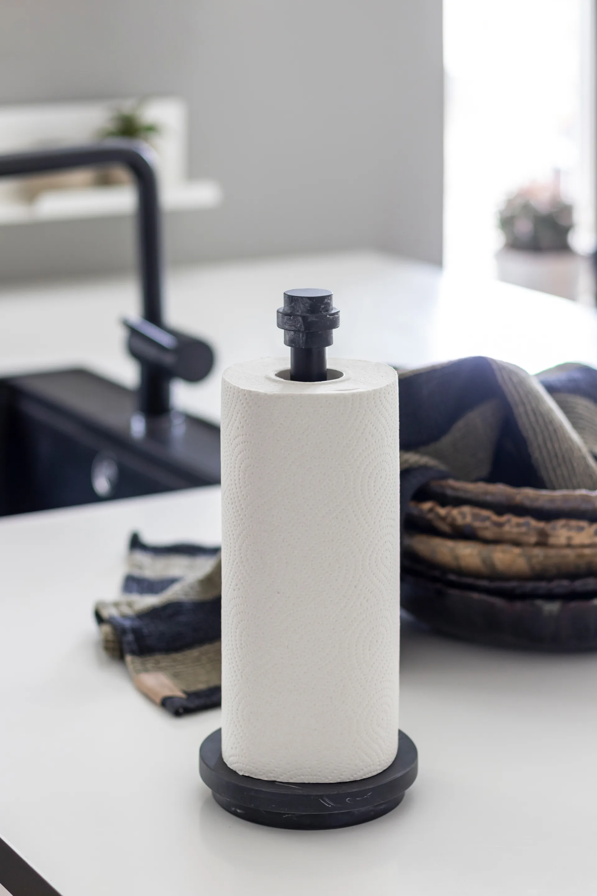 애티튜드 키친 페이퍼 홀더 33 cm, Black Mette Ditmer | 매트 딧메르