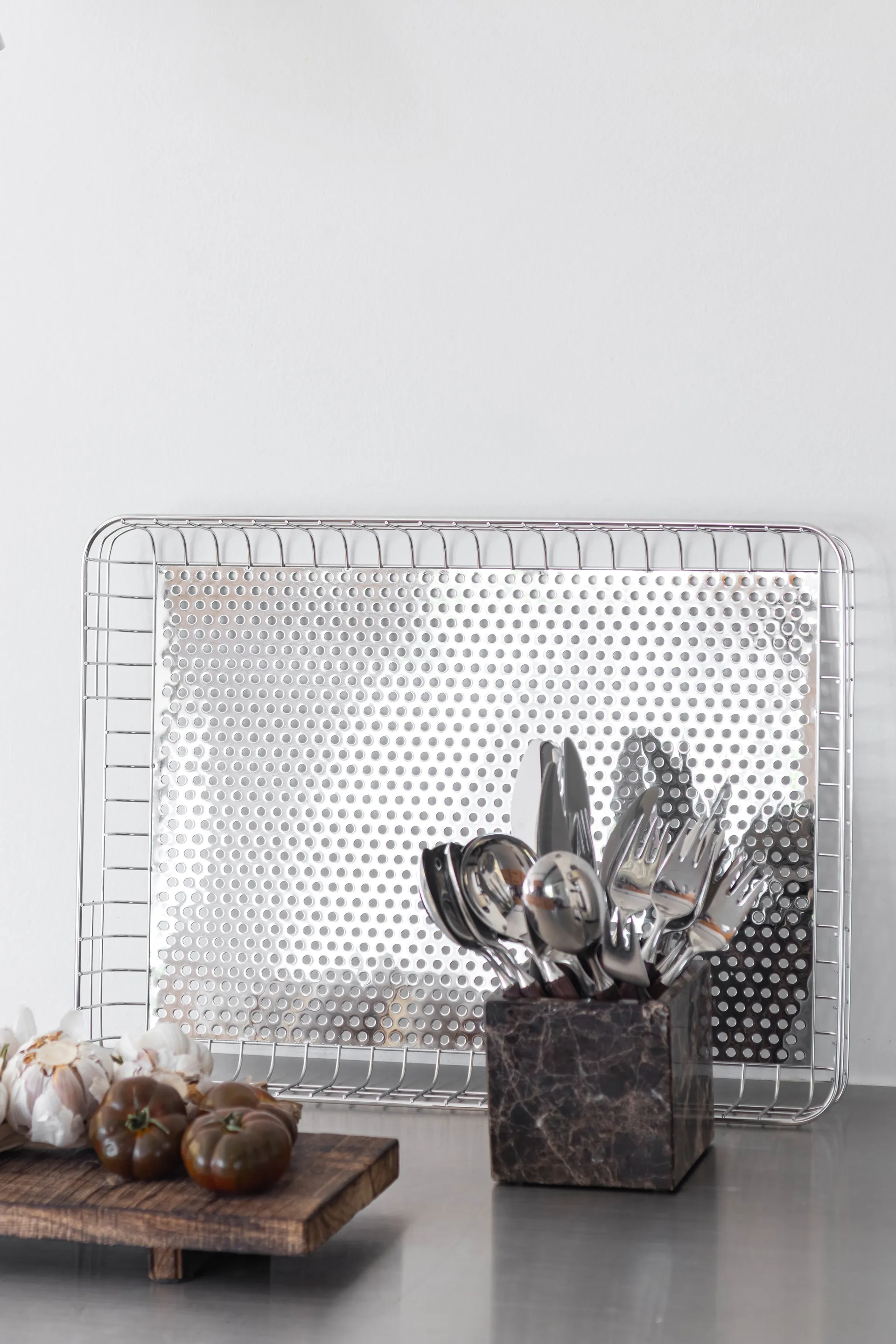 리프트 트레이 33.5x45.5 cm, Chrome Mette Ditmer | 매트 딧메르