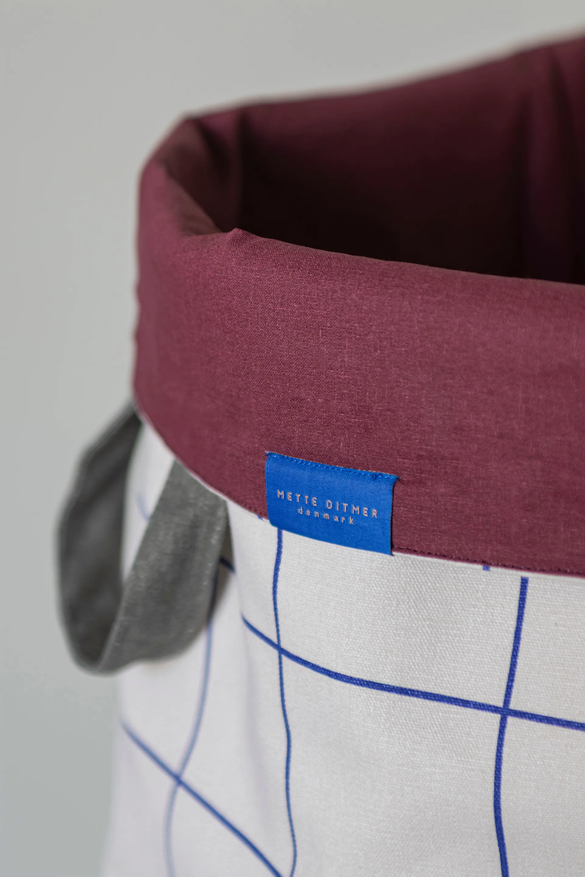 메시 세탁 바구니 Ø40x50 cm, Cobalt-sand Mette Ditmer | 매트 딧메르