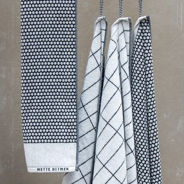 타일 스톤 타올 50x100 cm - black-off white - Mette Ditmer | 매트 딧메르