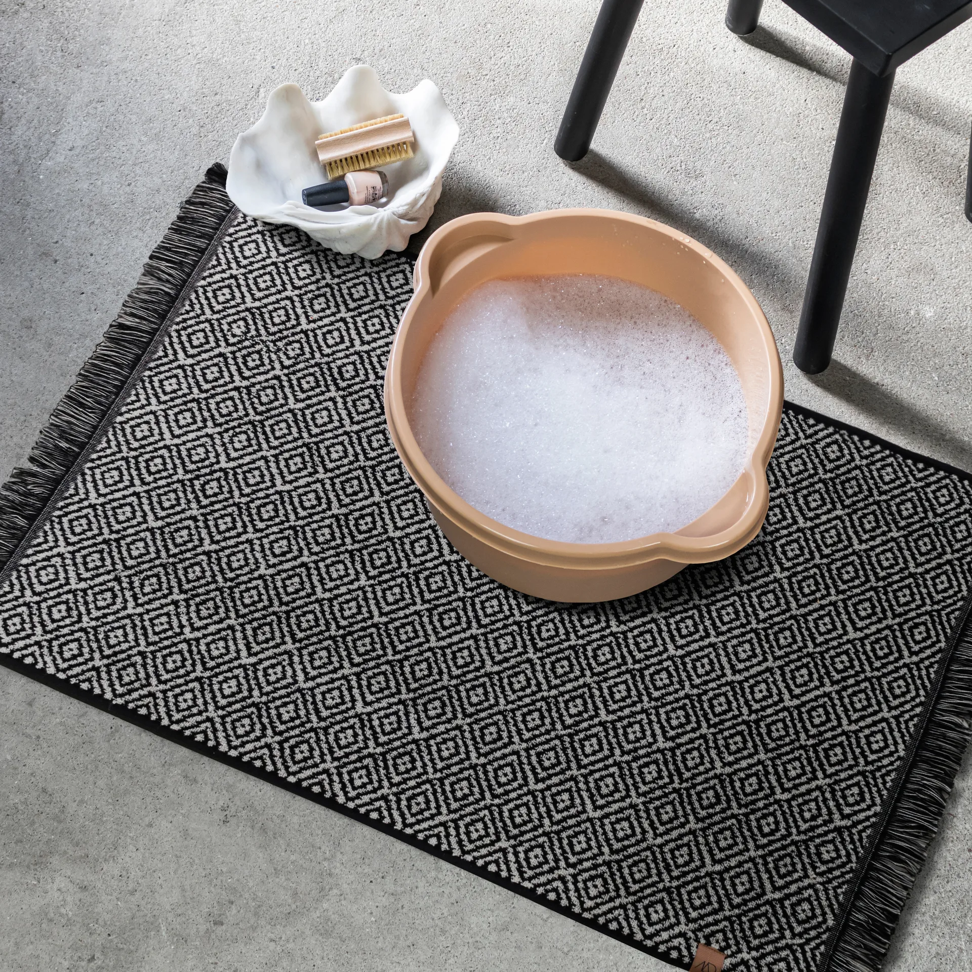 모로코 욕실 매트 50x80 cm, Black-white Mette Ditmer | 매트 딧메르