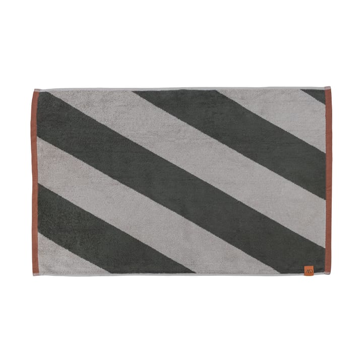 다이애그널 욕실 매트 50x80 cm - Dark olive - Mette Ditmer | 매트 딧메르