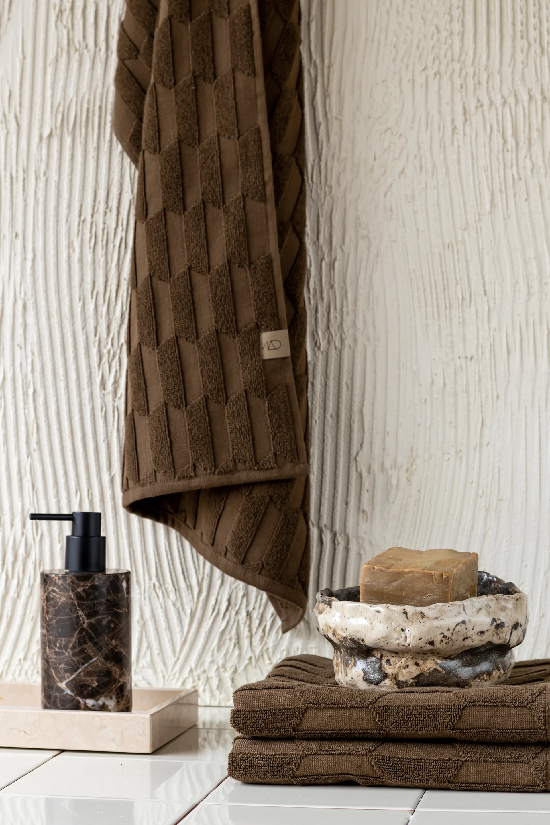 지오 타올 50x90 cm, Chocolate Mette Ditmer | 매트 딧메르