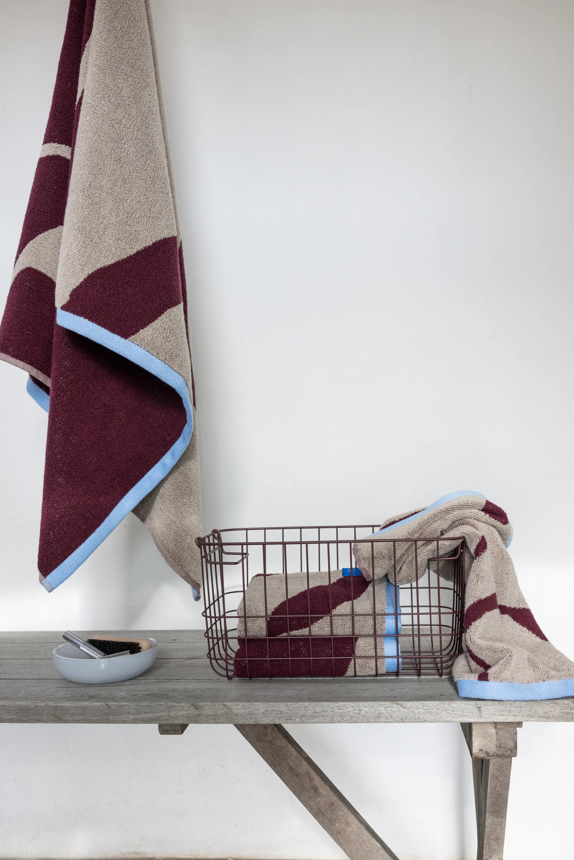 노바 아르떼 바스 타월 70x133 cm, Wine-sand Mette Ditmer | 매트 딧메르