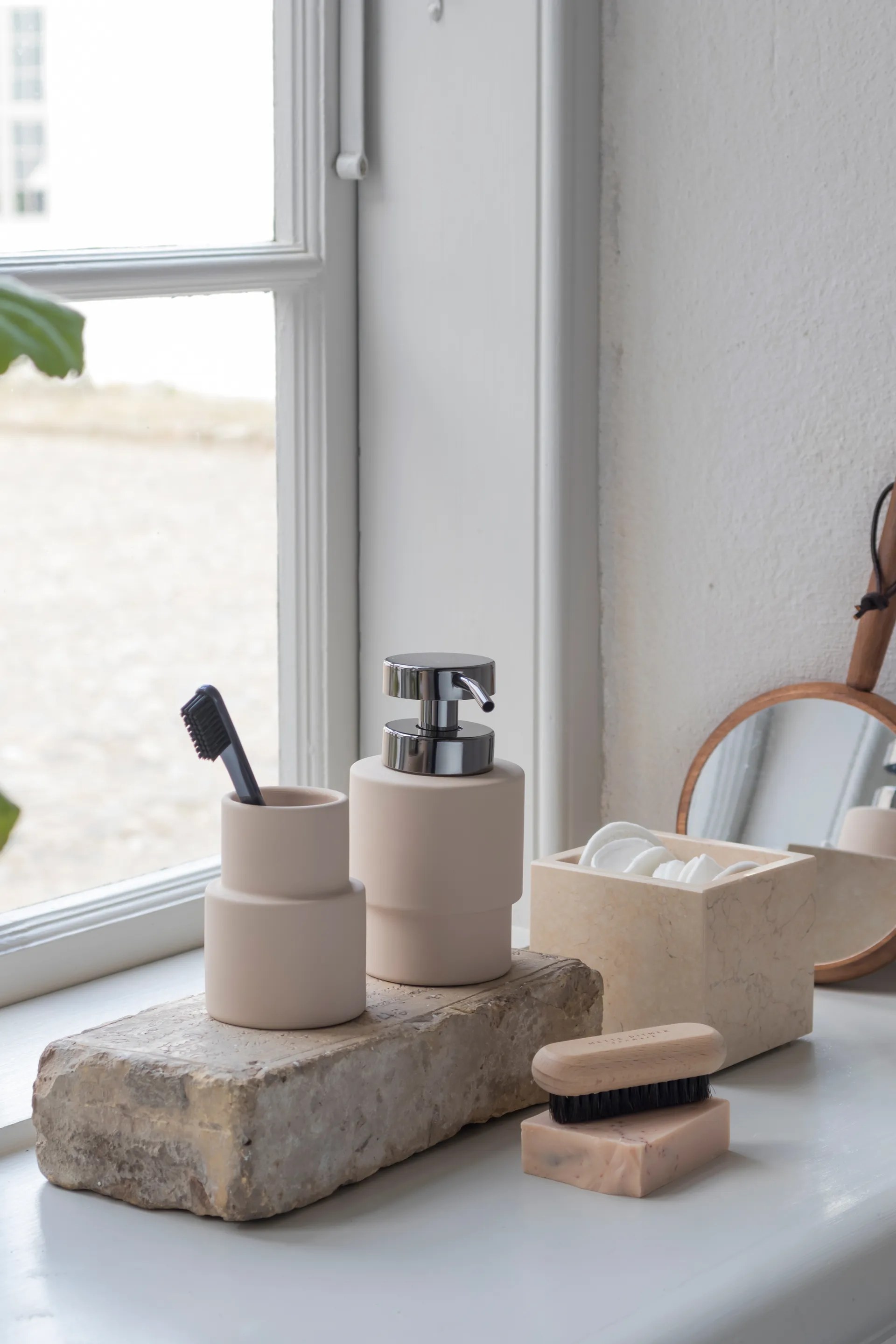 쉐이드 칫솔 홀더 9.5cm, Linen Mette Ditmer | 매트 딧메르