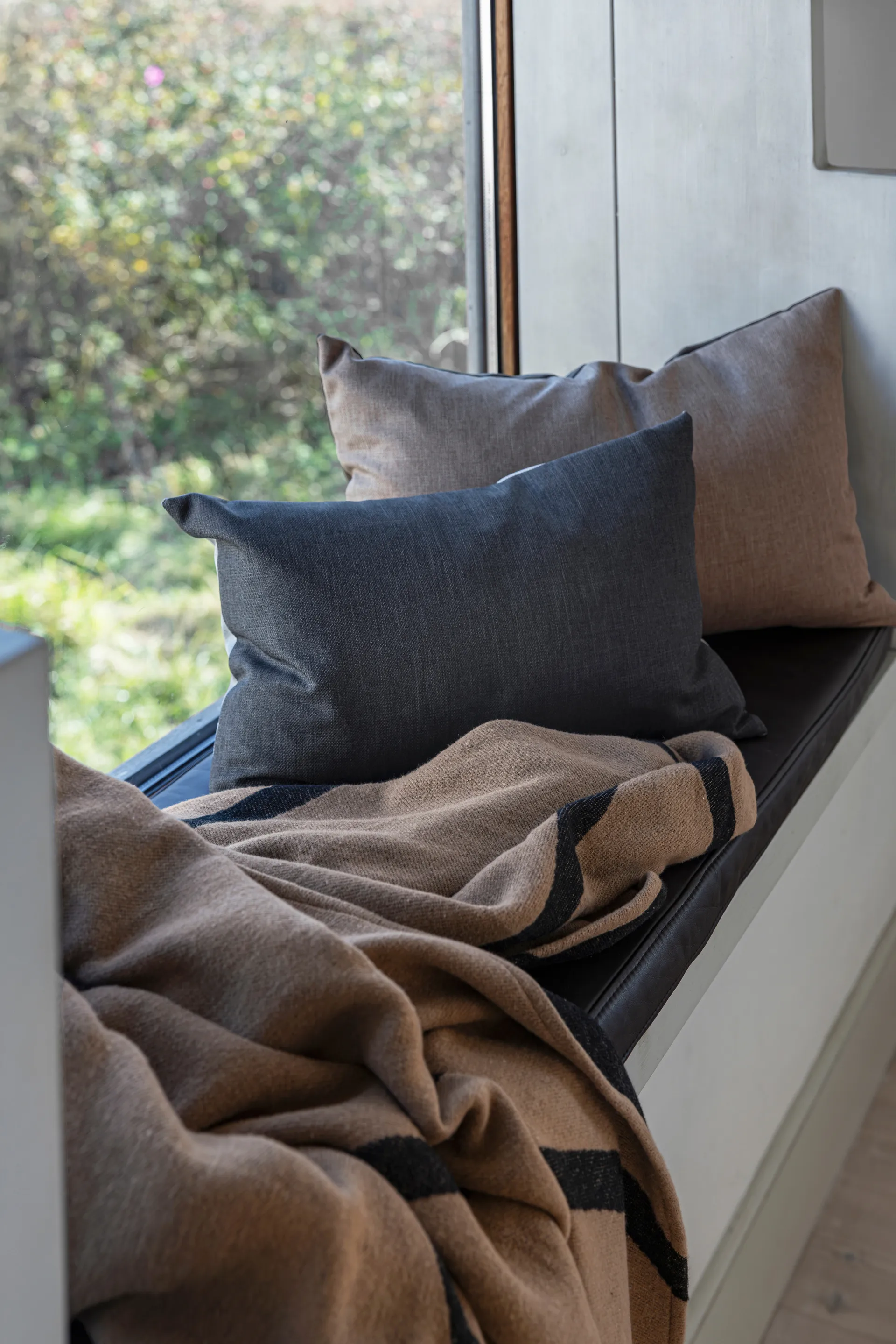 스칼라 쿠션 커버, Chocolate, 40x60 cm Mette Ditmer | 매트 딧메르