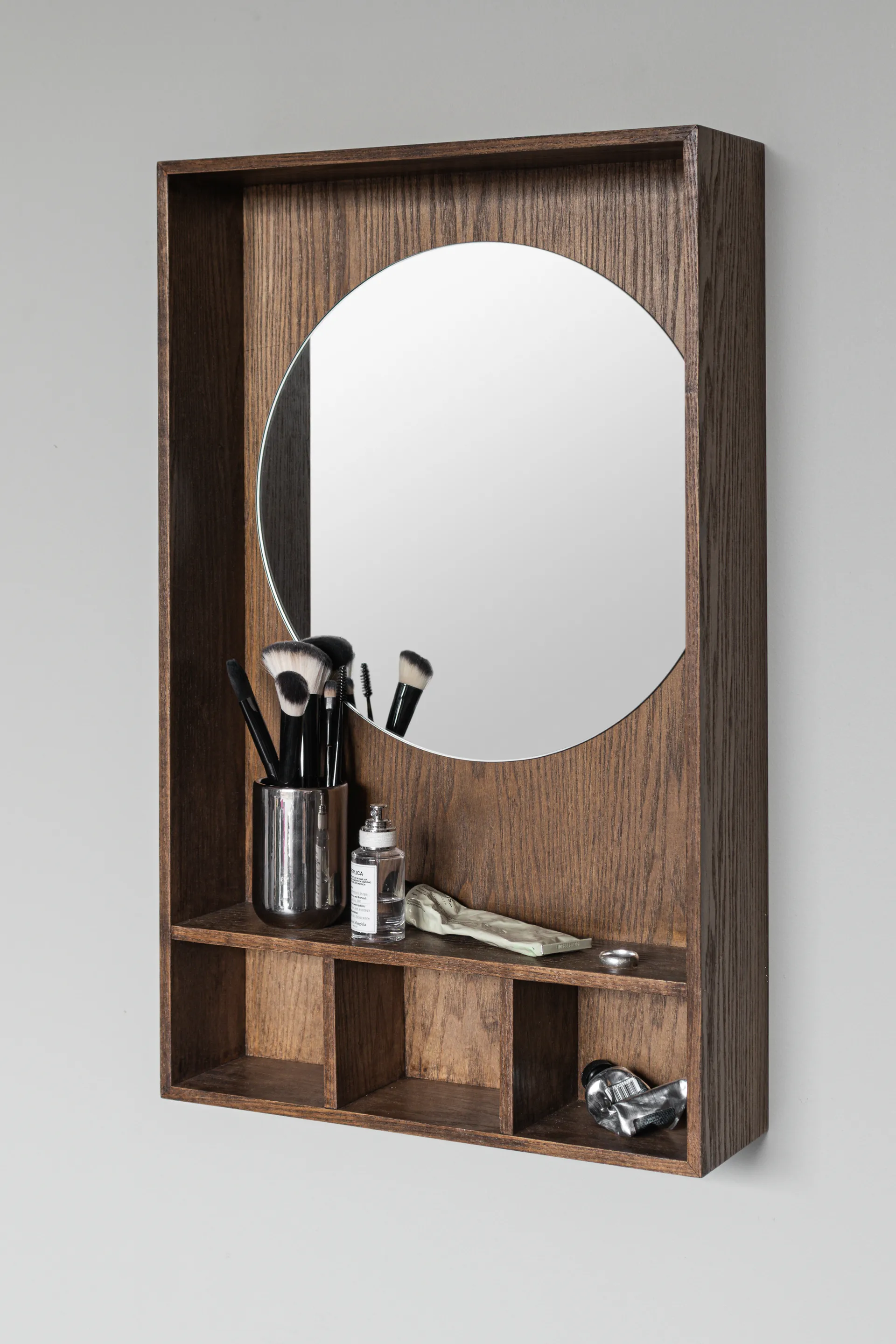 쇼-미 거울 선반 포함 스몰, Dark oiled Mette Ditmer | 매트 딧메르