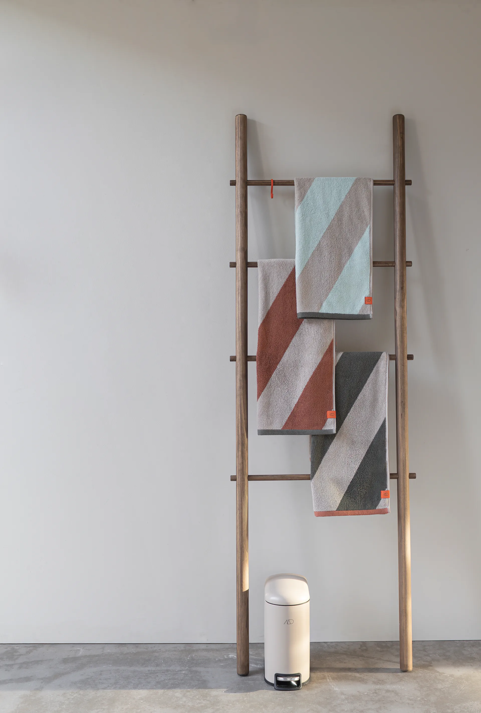 다이애그널 타올, Dark olive, 70x133 cm Mette Ditmer | 매트 딧메르