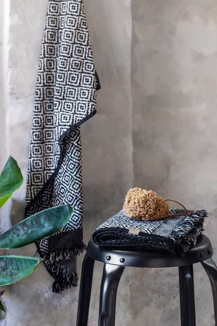 Morocco 타월 70x140 cm - Black-white - Mette Ditmer | 매트 딧메르