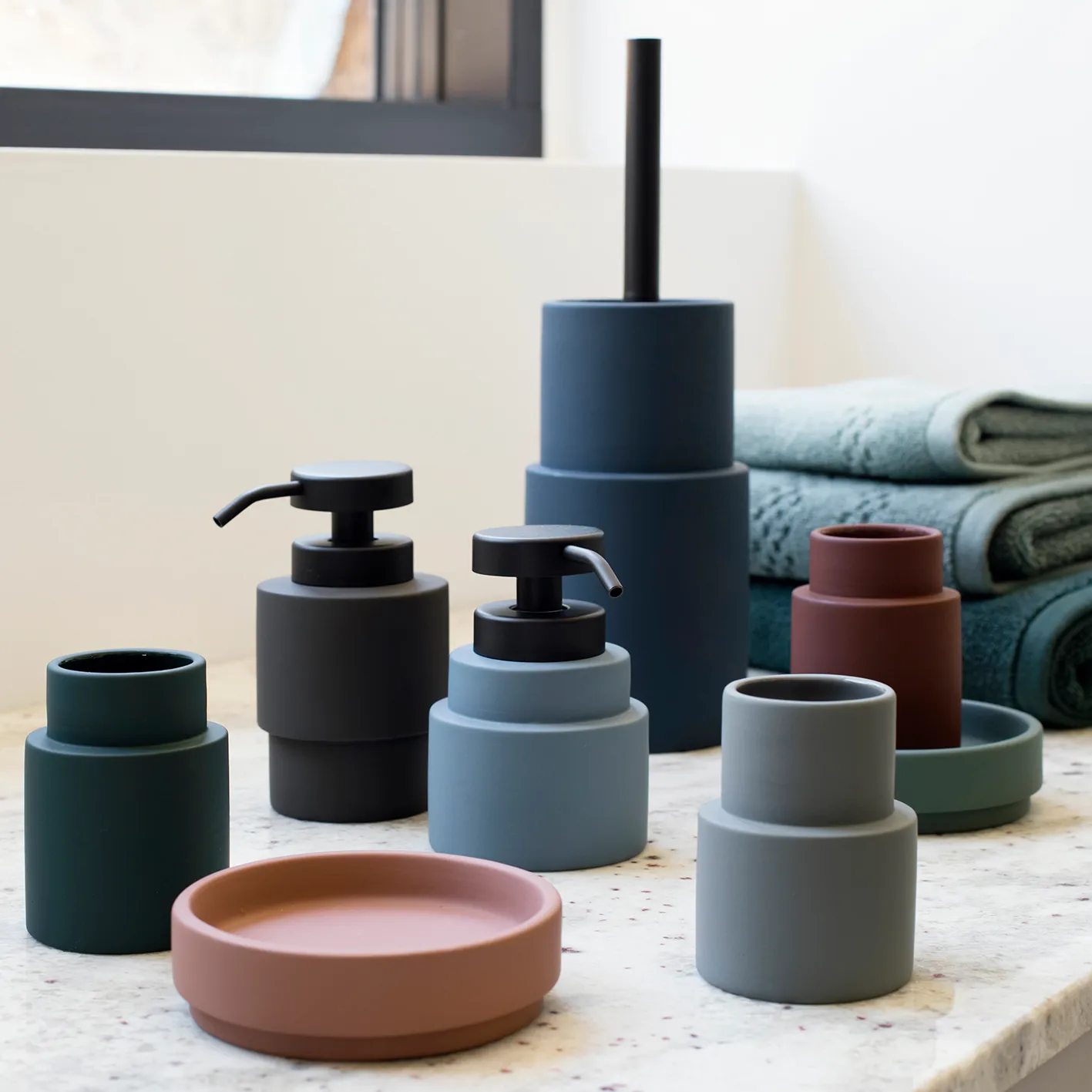 쉐이즈 Shades 칫솔 홀더 model A, light grey Mette Ditmer | 매트 딧메르