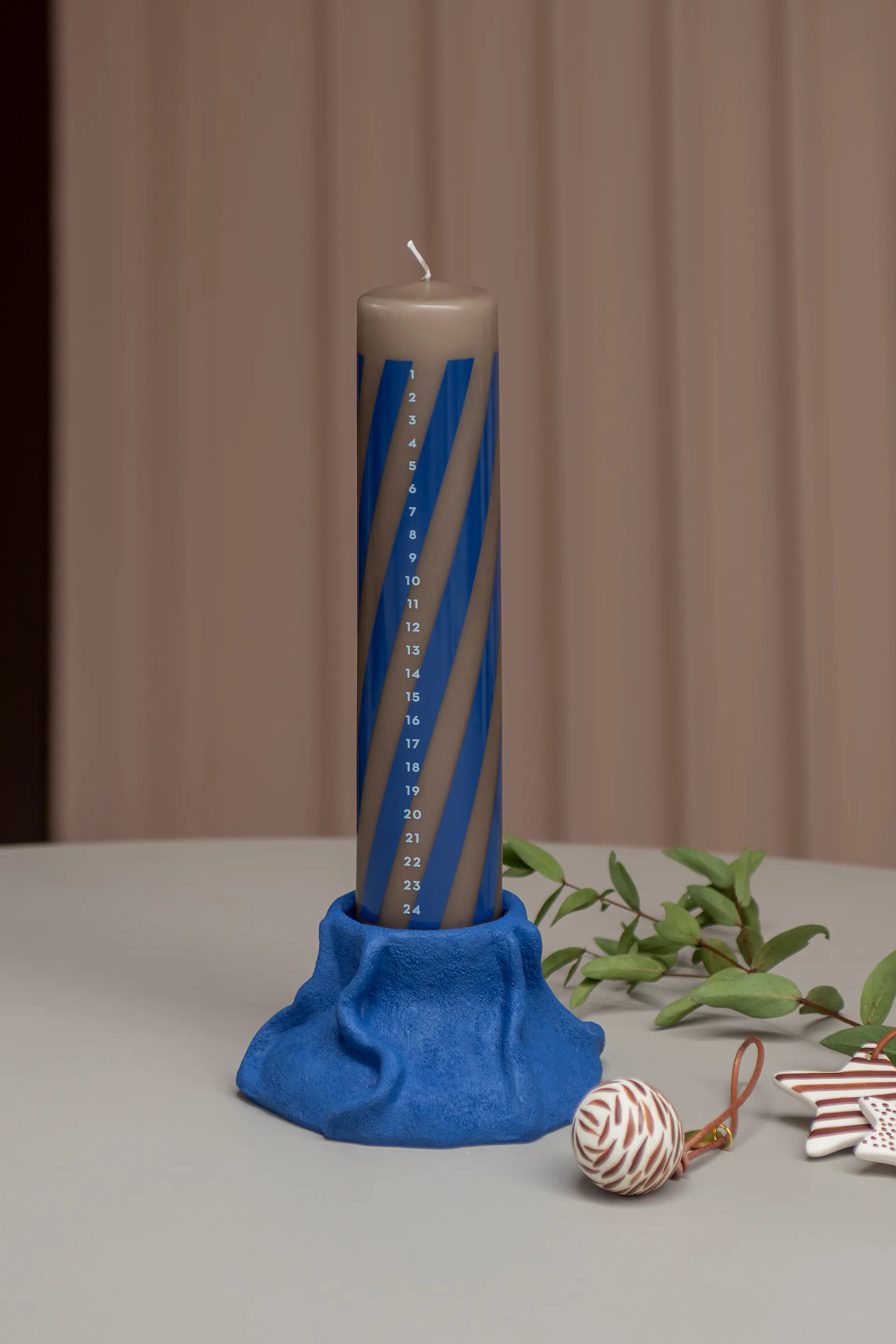 Twentyfour 강림절 캔들 25 cm, Cobalt Mette Ditmer | 매트 딧메르