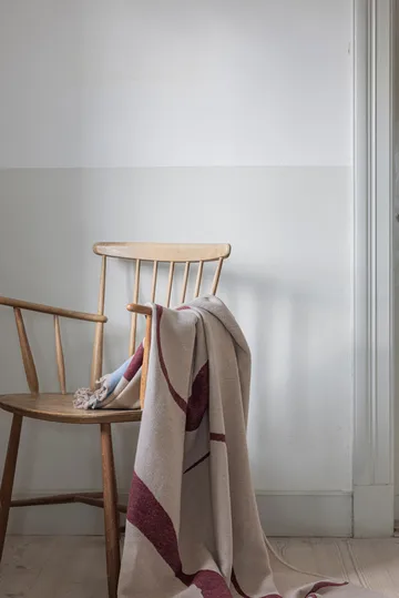 스튜디오 스로우 - Wine, 130x175 cm - Mette Ditmer | 매트 딧메르