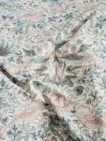 Morris & Co. 스트로배리 도둑 베개 커버 - Green, 50x60 cm - Mille Notti | 밀레 노티