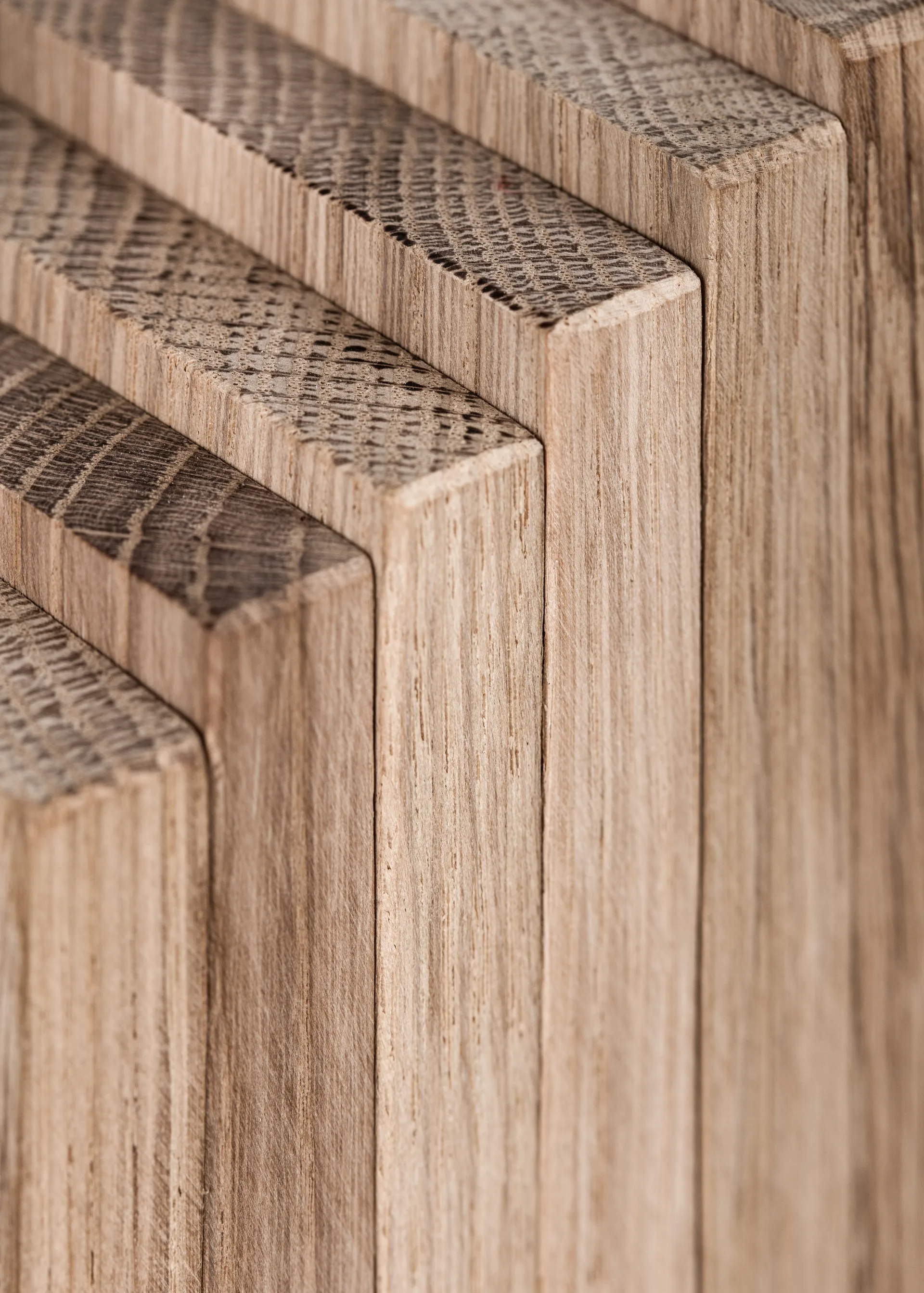 Polygrif 오크 조각품 21x32 cm, Wood. black MOEBE | 모에베