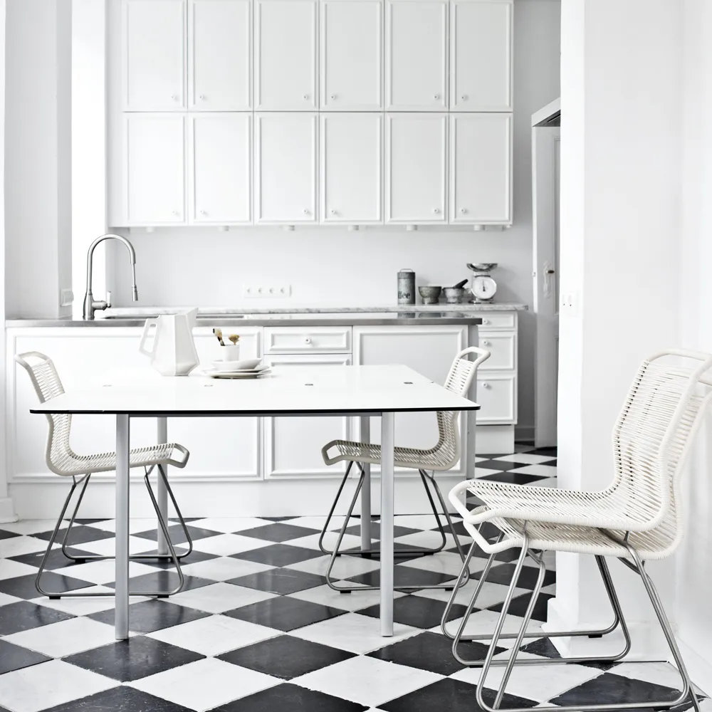 팬톤 원 체어, Marylinn, stainless steel Montana | 몬타나