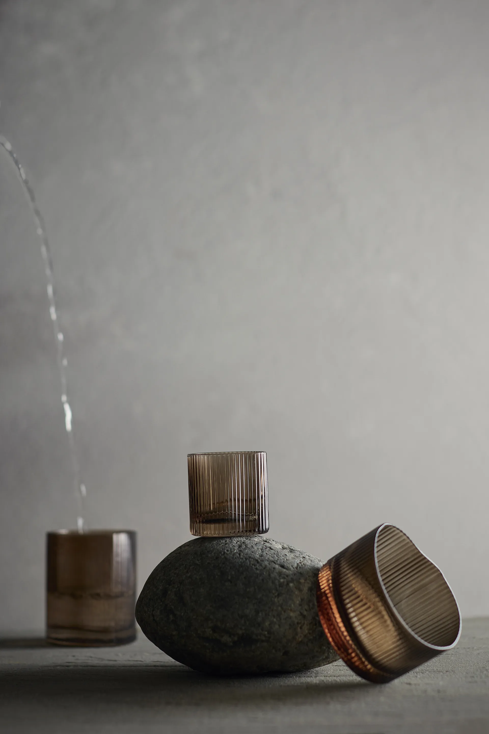 라이프 로우 드링킹 글라스 20 cl, Smoked brown MUUBS | 뭅스