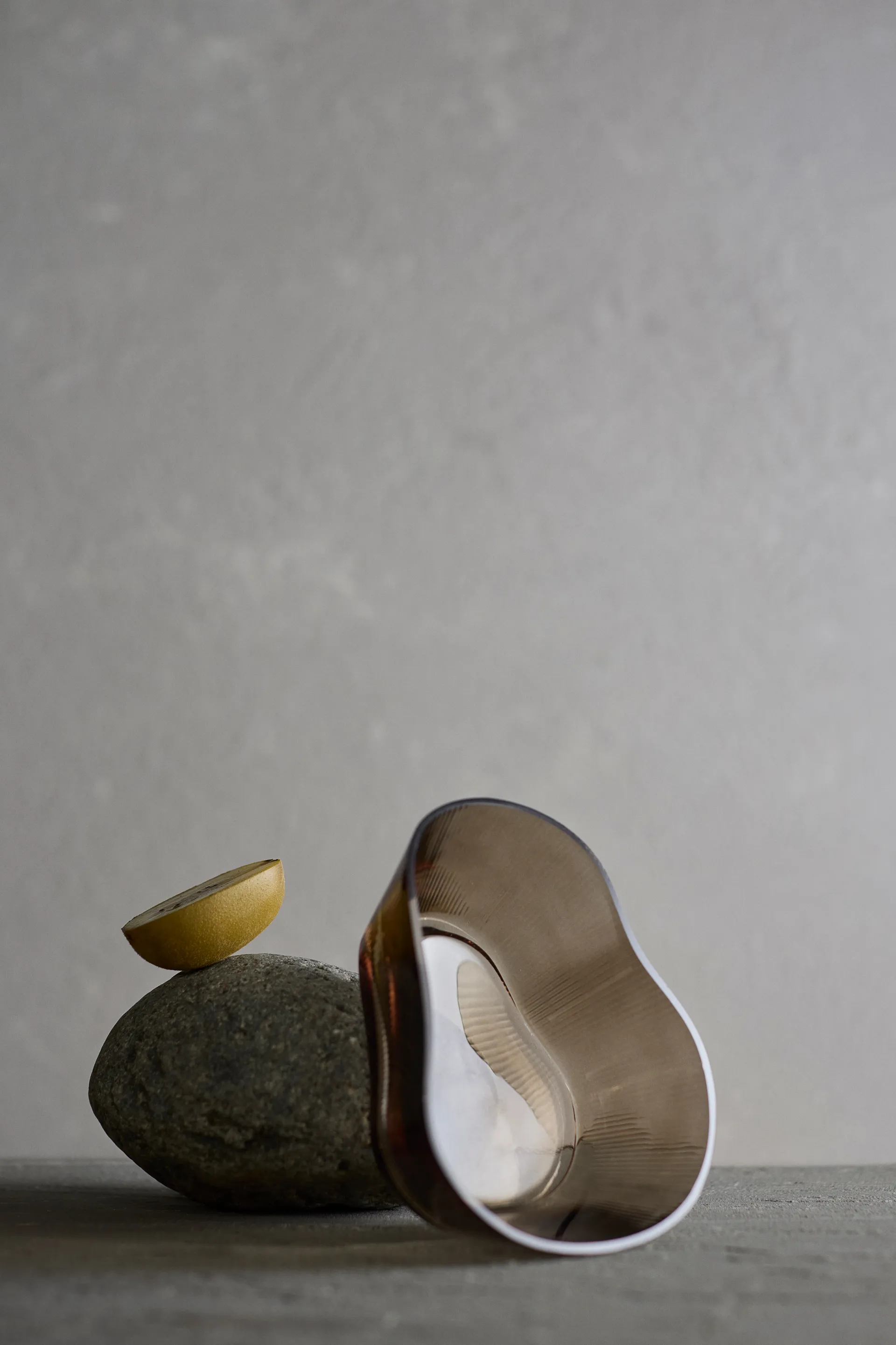 라이프 보울, Smoked brown, Ø17.5x5 cm MUUBS | 뭅스