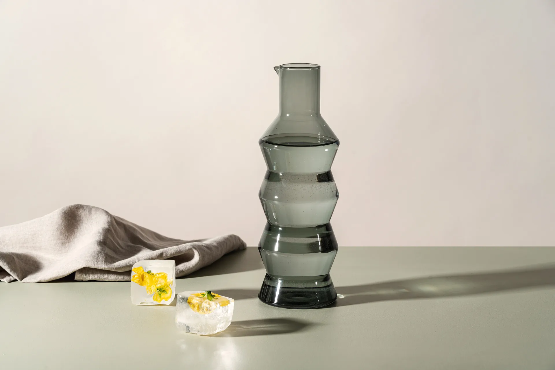 웨이브스 카라페 1.3 L, Grey Muurla | 뮬라