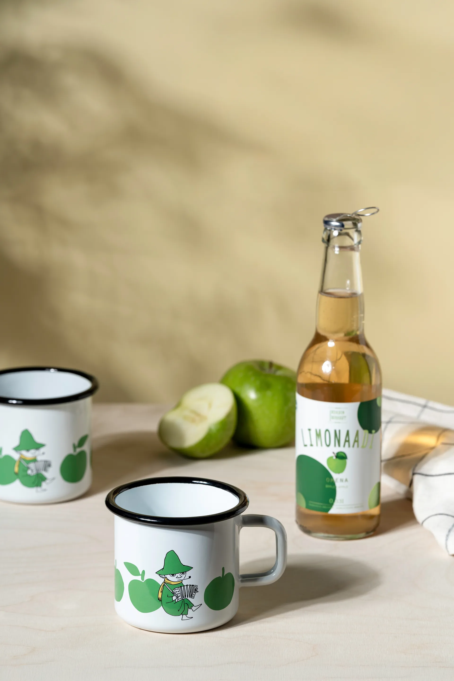 무민 에나멜 머그 37 cl, Joyfull Apples Muurla | 뮬라