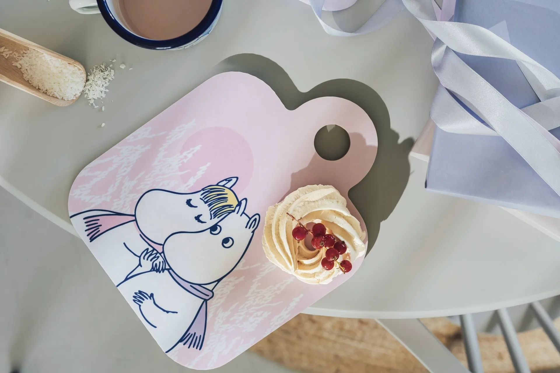 Frosty Day Mumin Chop & Serve 트레이, 20x25 cm Muurla | 뮬라