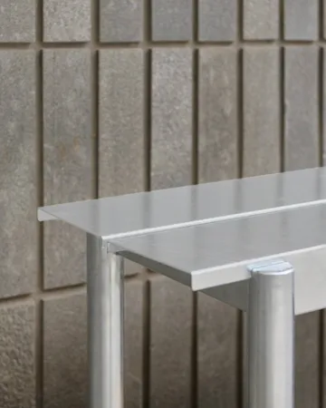 리니어 스틸 벤치 110 cm - Warm galvanized steel - Muuto | 무토
