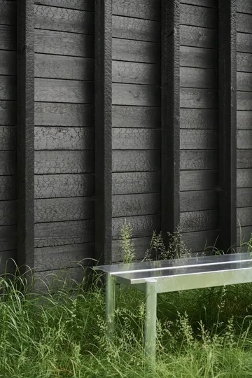 리니어 스틸 벤치 110 cm - Warm galvanized steel - Muuto | 무토