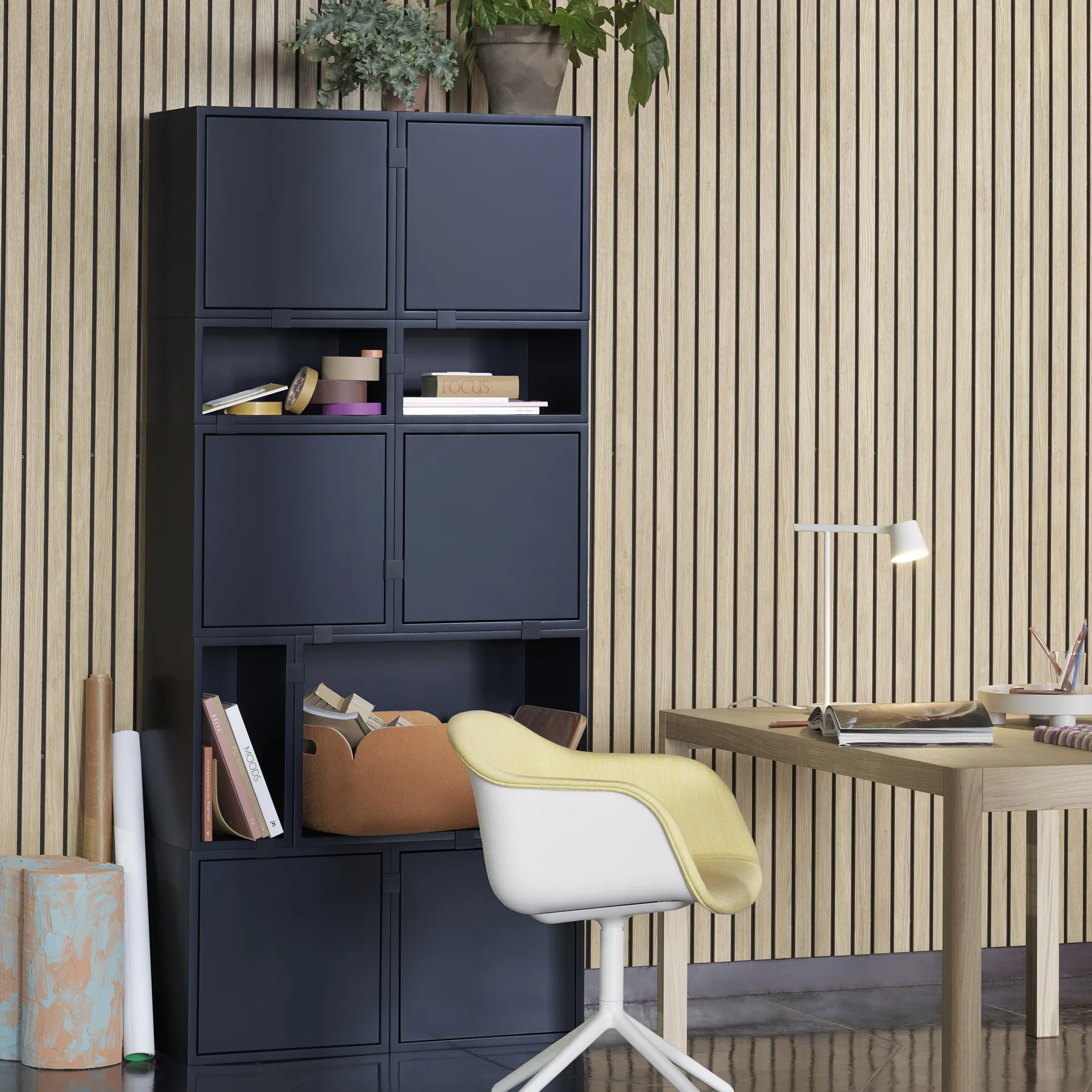 스택드 2.0 선반 시스템 with door, medium, midnight blue Muuto | 무토