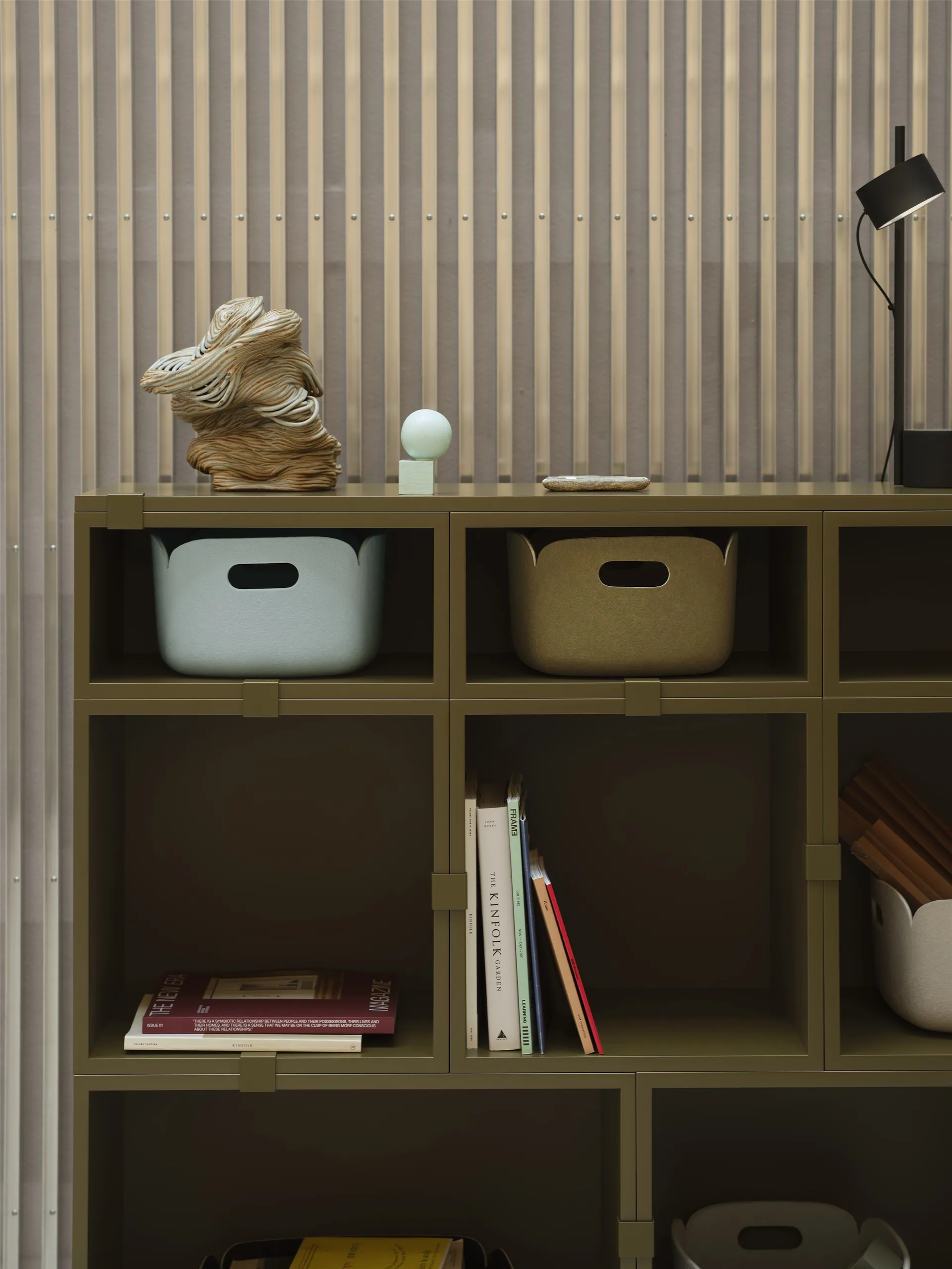 포스트 테이블 조명, Black Muuto | 무토
