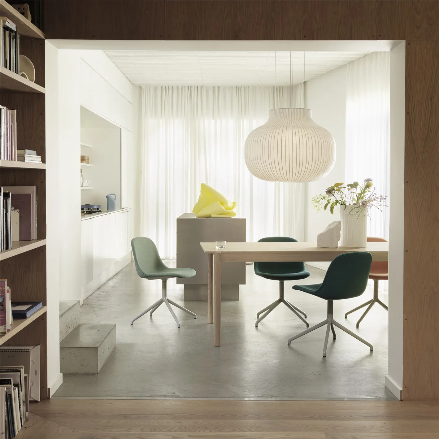 스트랜드 펜던트 조명 close, 80 cm Muuto | 무토