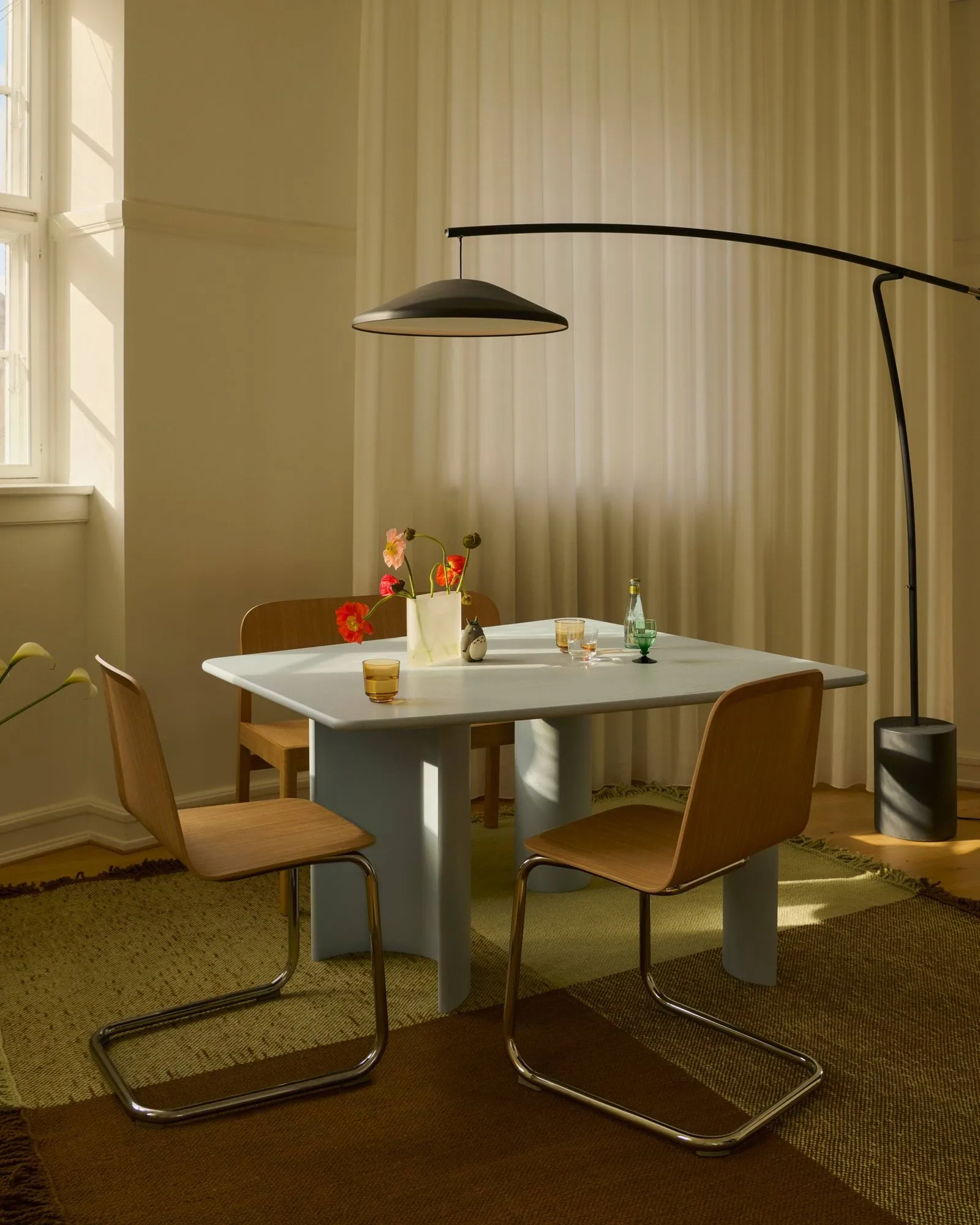 Contra 플로어 조명, Anthracite black-concrete, 188 cm Muuto | 무토