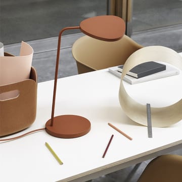 리프 테이블 조명 화이트 - Copper brown - Muuto | 무토