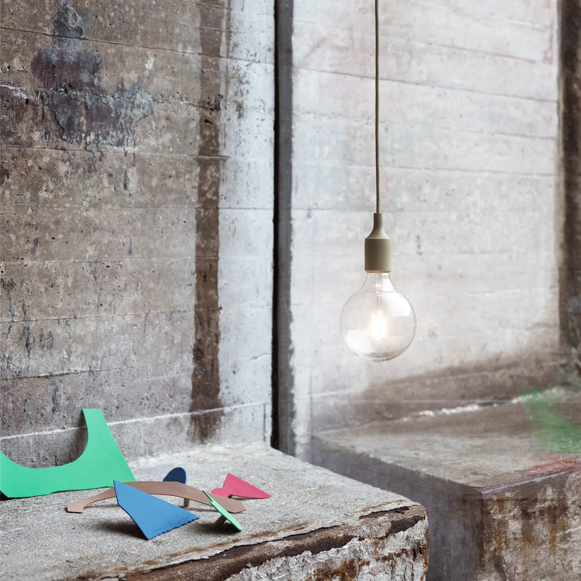 E 27 펜던트 조명, olive green Muuto | 무토