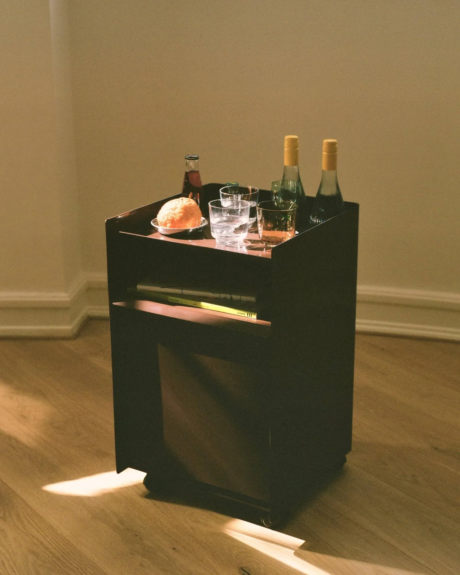 Folded Trolley 서랍형 롤링 카트, Dark red Muuto | 무토